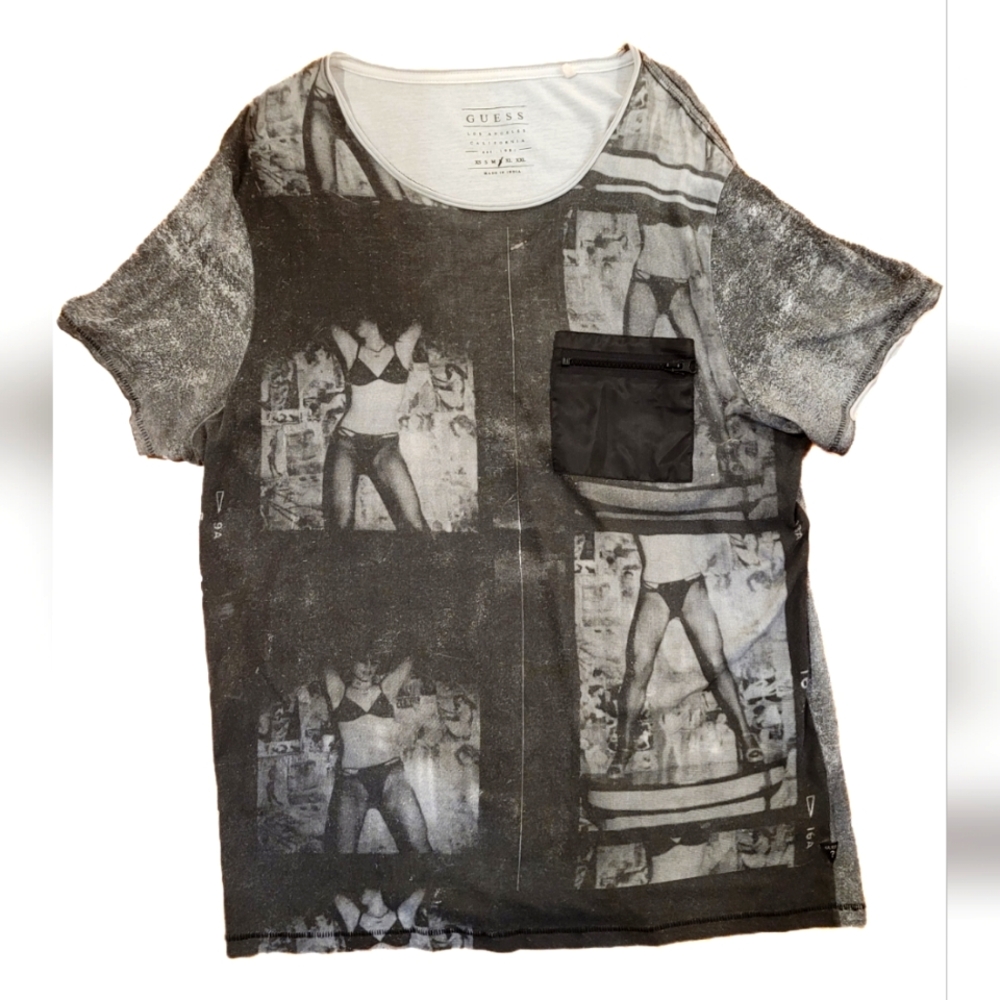 GUESS T-SHIRT☆  LARGE